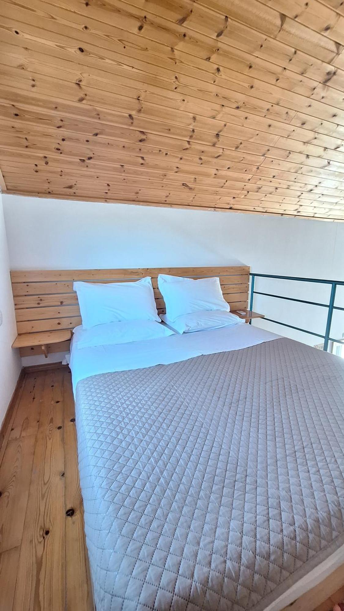 Tonea'S Houses Himare Cameră foto